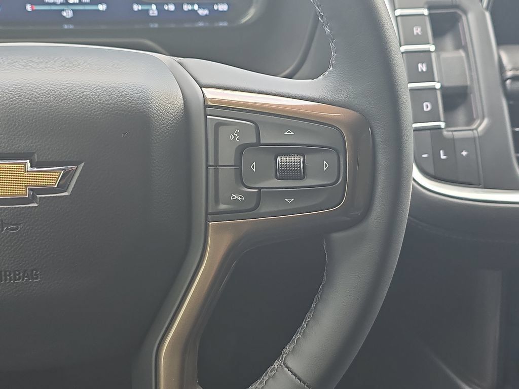 Used 2024 Chevrolet Tahoe High Country AWD/4WD image 22