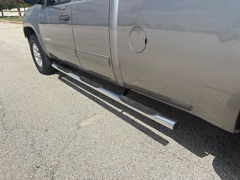 Used 2008 GMC Sierra 1500 SLE w/ Power Pack Plus AWD/4WD image 9