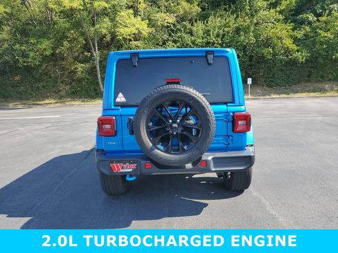 Used 2022 Jeep Wrangler Unlimited Sahara image 5