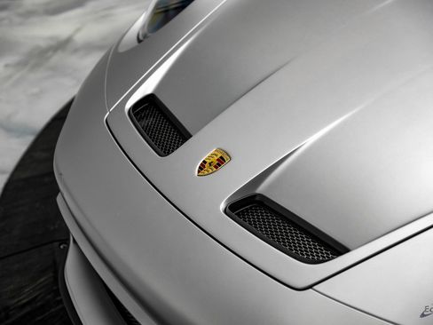 Used 2024 Porsche 911 GT3 image 30