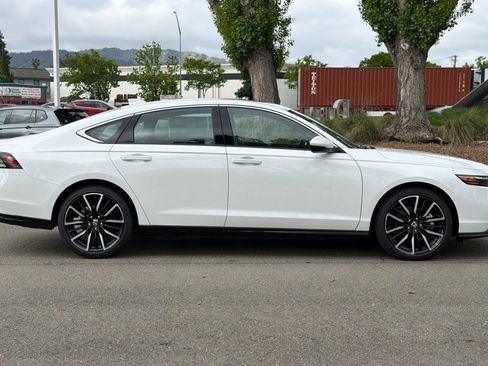 New 2026 Honda Accord Touring image 3