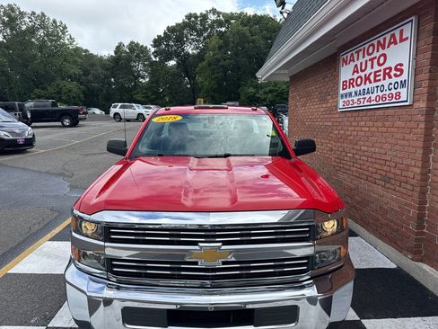 Used 2018 Chevrolet Silverado 2500 W/T RWD image 8