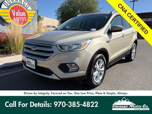 Used 2018 Ford Escape SE AWD/4WD image 1