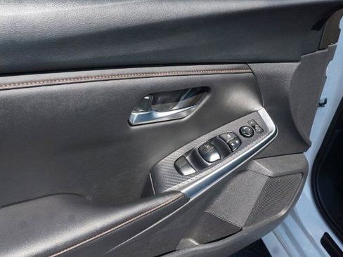 Certified 2024 Nissan Sentra SR image 28