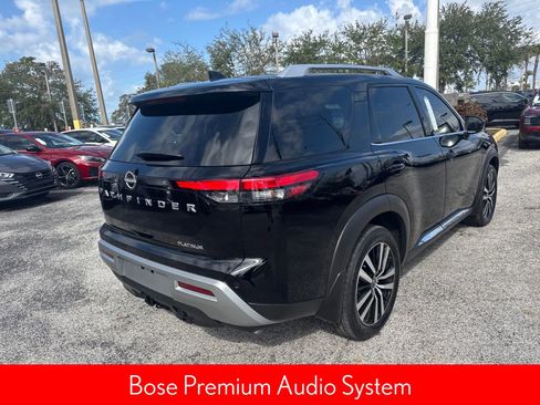 Certified 2025 Nissan Pathfinder Platinum image 5