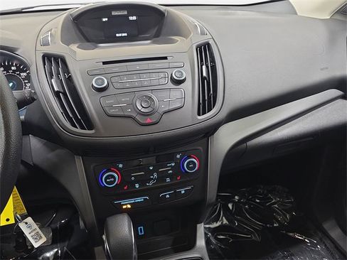 Used 2018 Ford Escape SE image 20