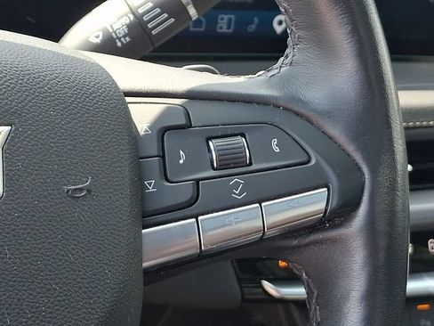 Used 2024 Cadillac XT4 Premium Luxury AWD/4WD image 21