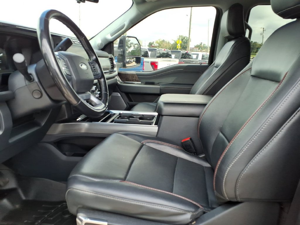 Used 2023 Ford F350 Lariat w/ FX4 Off-Road Package AWD/4WD image 24