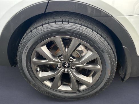 Used 2018 Hyundai Santa Fe Sport AWD/4WD image 5