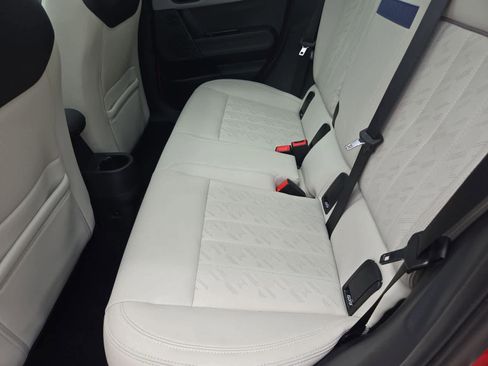 Used 2025 MINI Cooper 4-Door Hardtop FWD image 18