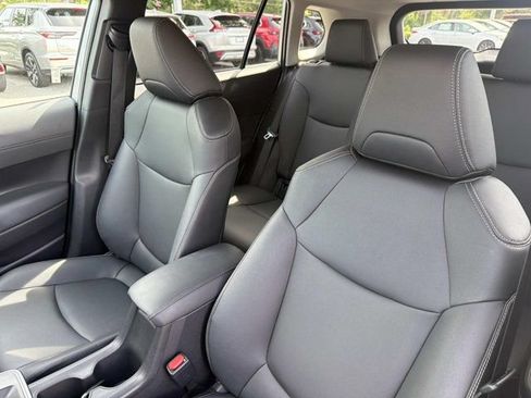 Certified 2026 Toyota Corolla Cross XLE FWD image 11