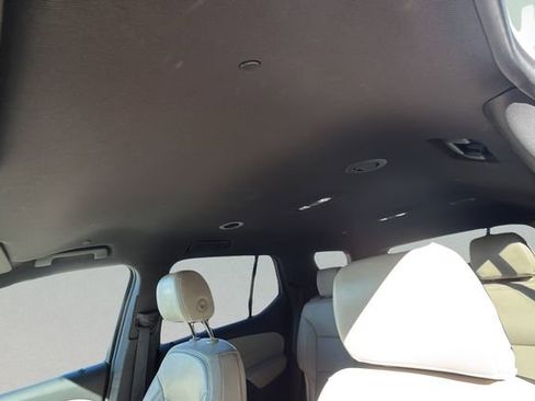 Certified 2022 Chevrolet Traverse LS image 12