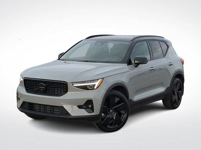 Used 2026 Volvo XC40 B5 Ultra w/ Protection Package Premier