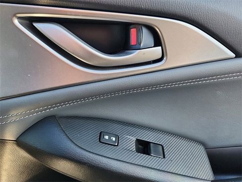 Used 2019 MAZDA CX-3 Touring image 33