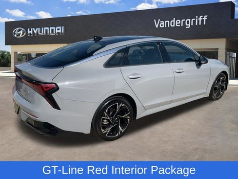 Used 2025 Kia K5 GT-Line w/ GT-Line Premium Package FWD image 3