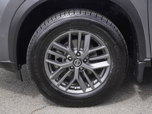 Used 2021 Nissan Rogue S FWD image 7
