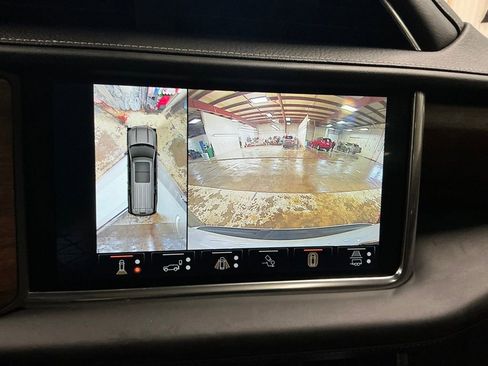 Certified 2024 GMC Yukon Denali Ultimate AWD/4WD image 20