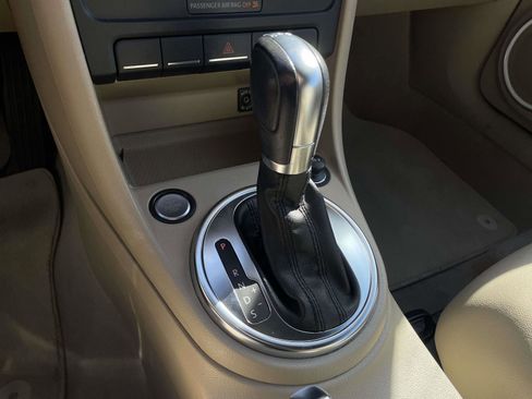 Used 2013 Volkswagen Beetle TDI image 30