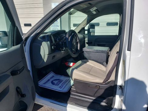 Used 2012 Chevrolet Silverado 2500 W/T RWD image 18
