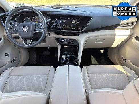 Used 2023 Buick Envision Avenir image 17