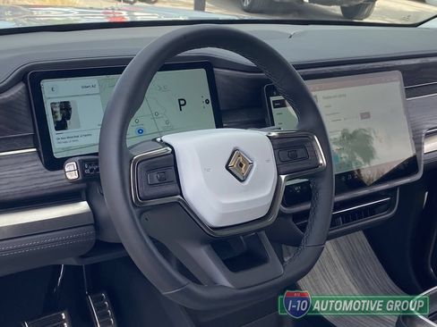 Used 2024 Rivian R1S Adventure AWD/4WD image 22