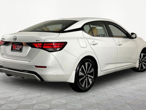 Used 2024 Nissan Sentra SV w/ SV Premium Package FWD image 6