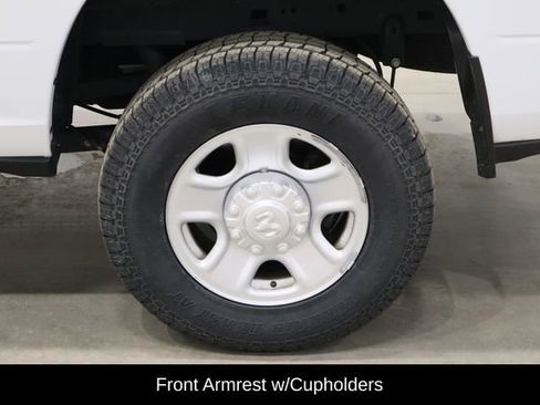 Used 2022 RAM 2500 Tradesman image 34