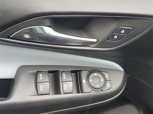 Used 2024 Buick Envista Preferred image 14