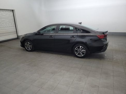 Used 2023 Kia Forte LXS FWD image 3