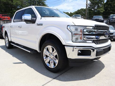 Used 2019 Ford F150 Lariat w/ Equipment Group 502A Luxury AWD/4WD image 9