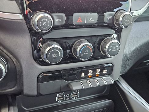 Used 2026 RAM 1500 Express image 21