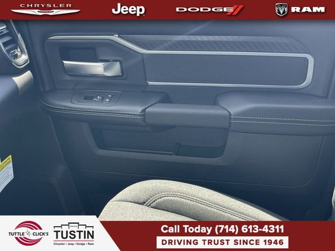 New 2026 RAM 2500 Big Horn AWD/4WD image 21