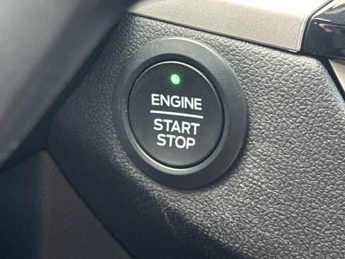 Used 2020 Ford Escape SEL FWD image 25