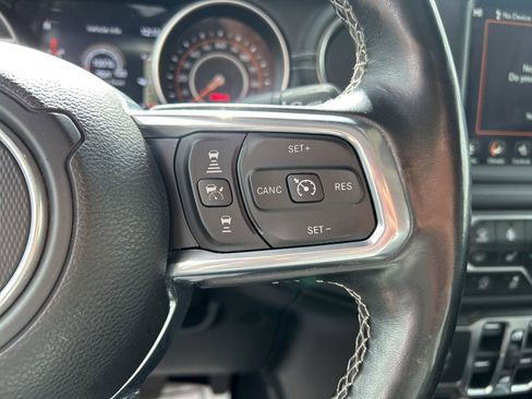 Used 2022 Jeep Gladiator Overland w/ Popular Equipment Package image 14