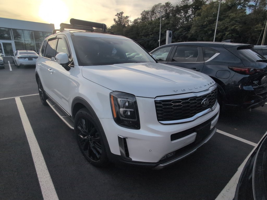 Used 2020 Kia Telluride SX w/ SX Prestige Package AWD/4WD image 3