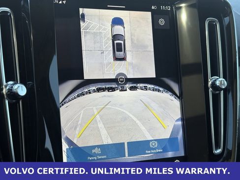 Certified 2025 Volvo XC40 B5 Plus image 20