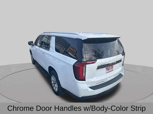 Used 2021 GMC Yukon XL SLT AWD/4WD image 8