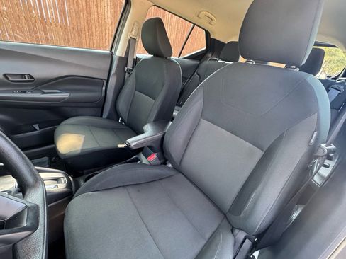 Used 2024 Nissan Kicks S image 23