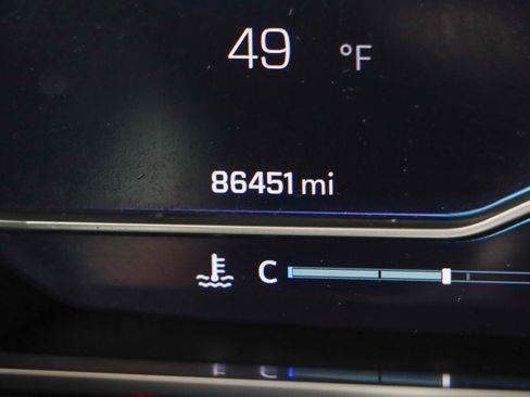 Used 2023 Chevrolet Tahoe LT RWD image 17