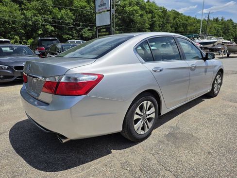 Used 2014 Honda Accord LX image 9