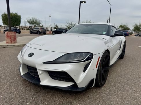 Used 2022 Toyota Supra Premium w/ Driver Assist Package image 10