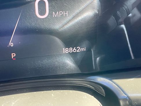 Used 2025 Buick Encore GX Preferred image 40