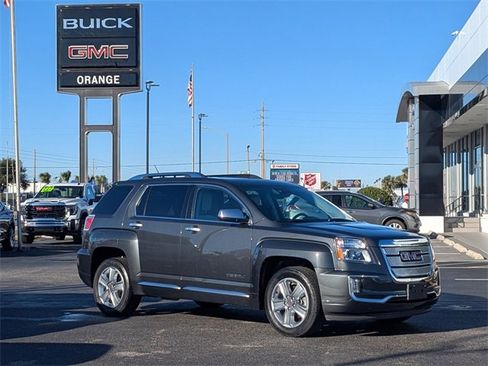 Used 2017 GMC Terrain Denali image 2