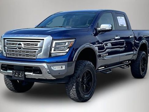 Used 2022 Nissan Titan Platinum Reserve w/ Moonroof Package AWD/4WD image 2