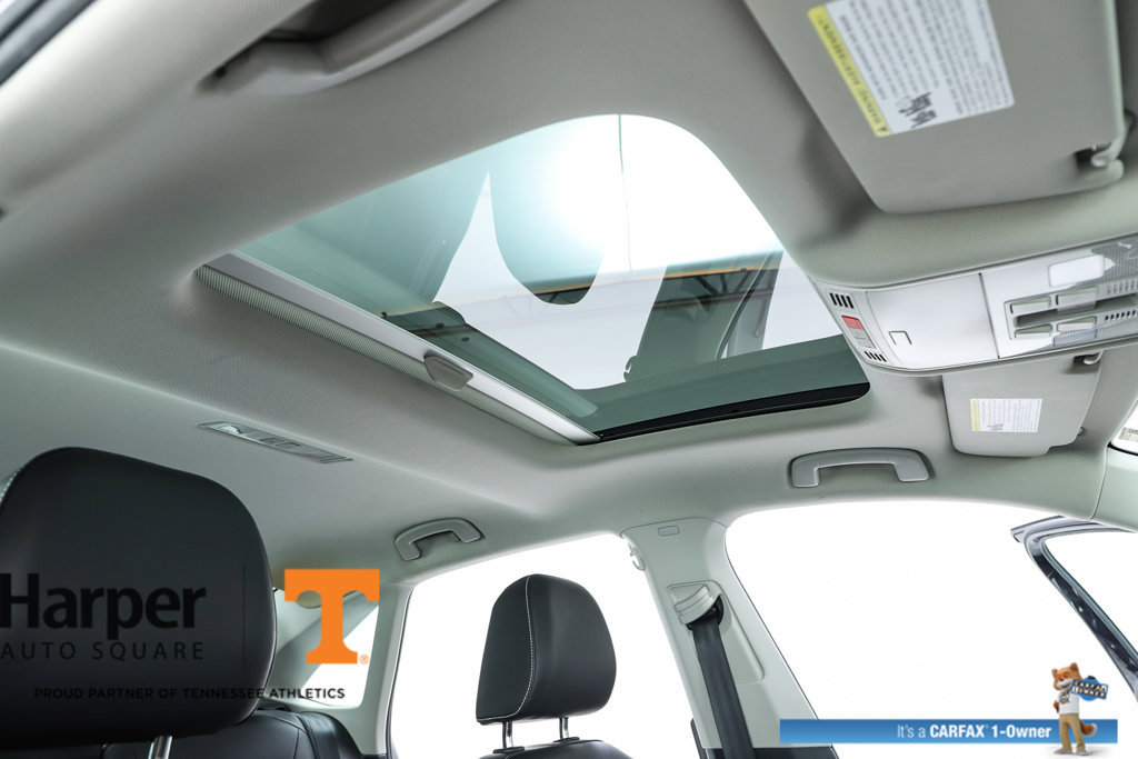 Used 2024 Volkswagen Jetta SE w/ Panoramic Sunroof Package FWD image 36