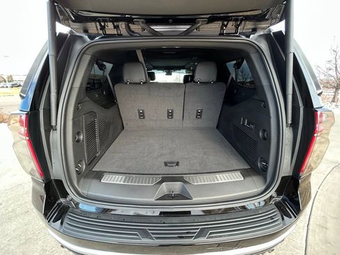 Used 2024 Chevrolet Suburban High Country w/ Max Trailering Package image 30