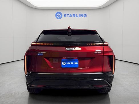 Used 2024 Cadillac Lyriq Luxury w/ LPO, Floor Liner Package image 7