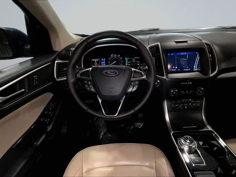 Used 2019 Ford Edge SEL w/ Equipment Group 201A AWD/4WD image 6