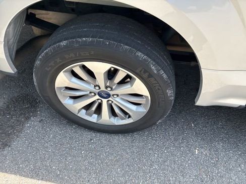 Used 2017 Ford F150 XL w/ Equipment Group 101A Mid RWD image 15
