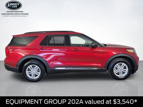 Used 2023 Ford Explorer XLT w/ Equipment Group 202A AWD/4WD image 2